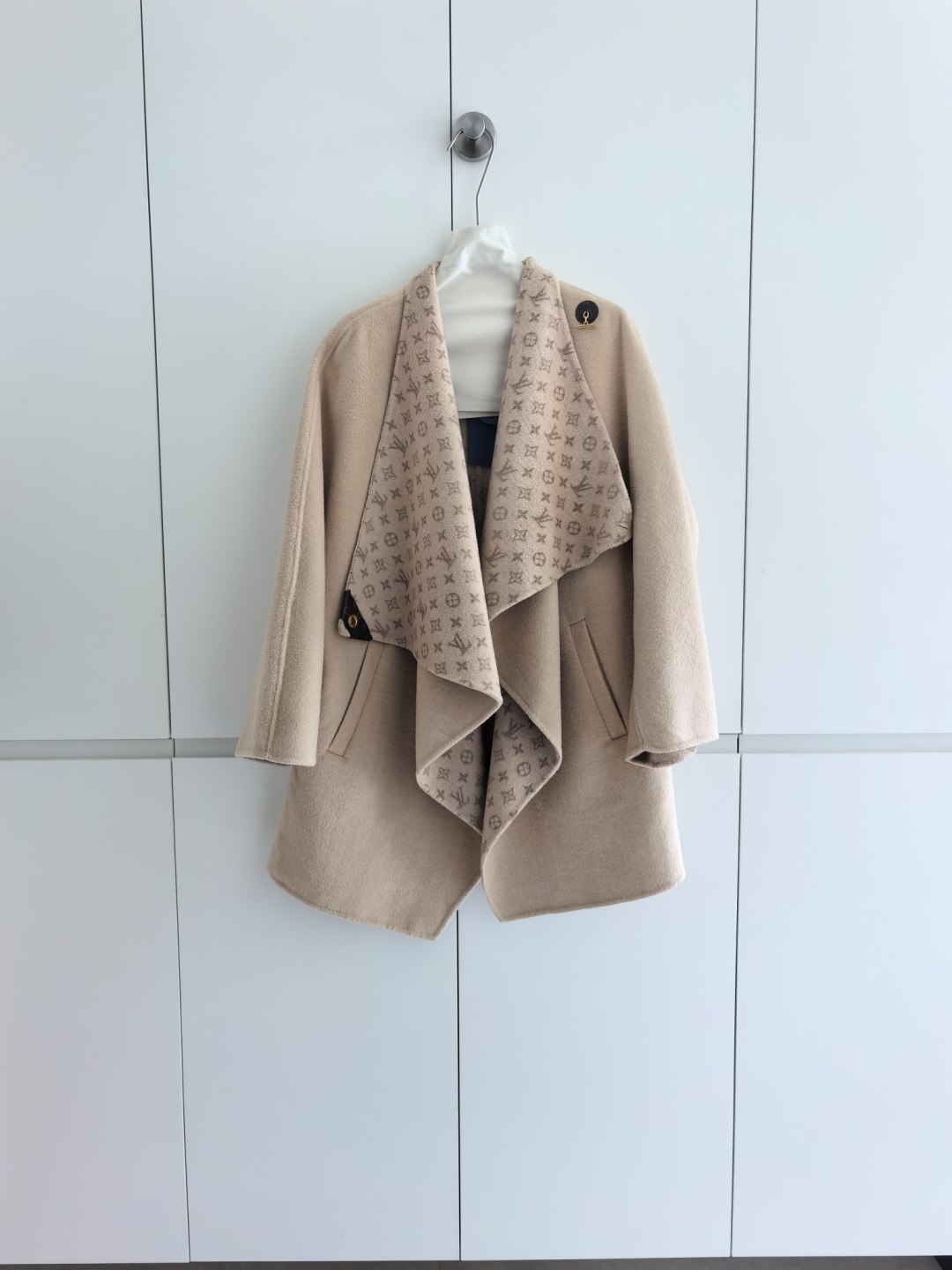 Louis Vuitton Monogram Cape