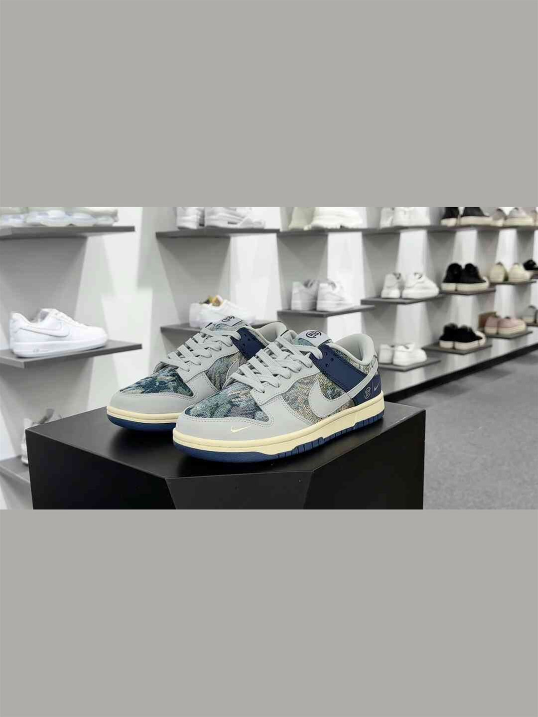 CLOT x Nike By You SB Dunk Low Retro SP Dunk Series Low Skate Shoes Grey Blue SKU: JH8310-950