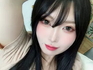 チャットピア出演中の女性