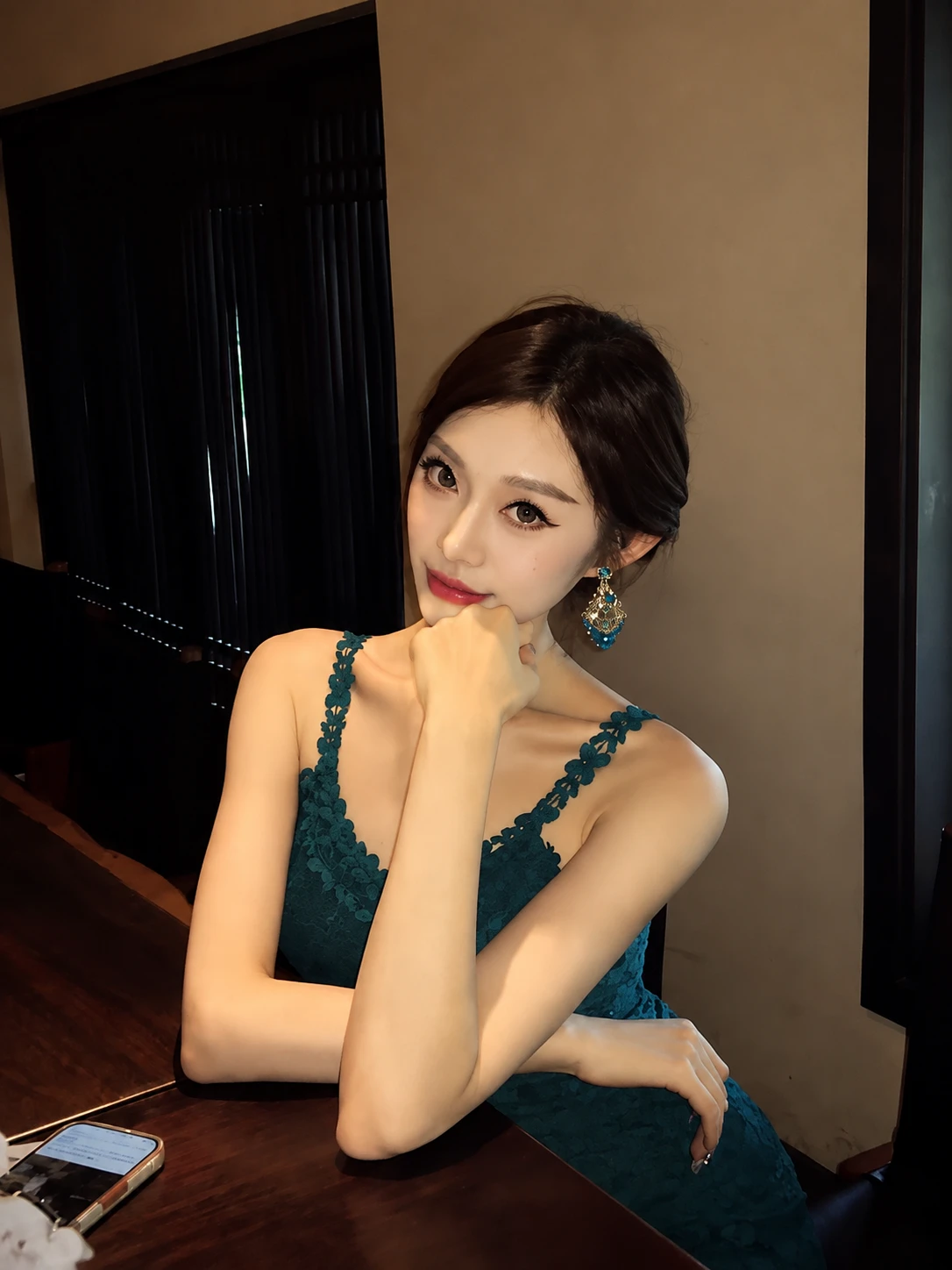 Keep track of voting trends at any time, see the latest ranking of the model you support! Immediate results revealed Model Photography Contest Voting Model Photography Contest Voting